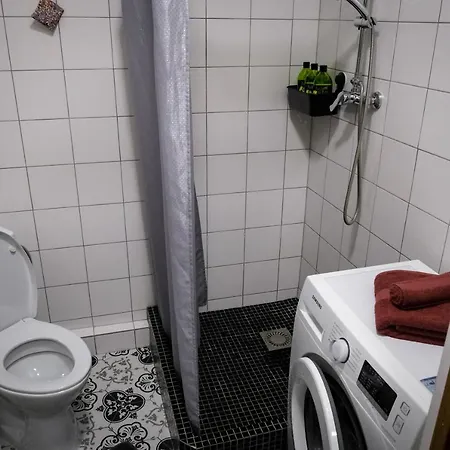 Apartment Silti, Atjaunoti Dzivokli Tuvu Centram - 1st Floor Riga