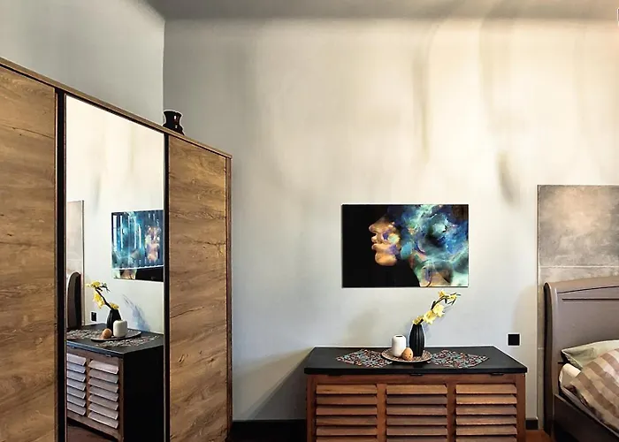 Dzīvoklis Silti, Atjaunoti Dzivokli Tuvu Centram - 1st Floor Riga