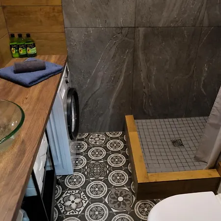 Silti, Atjaunoti Dzivokli Tuvu Centram - 1st Floor Apartament *
