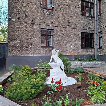 Silti, Atjaunoti Dzivokli Tuvu Centram - 1st Floor Apartament