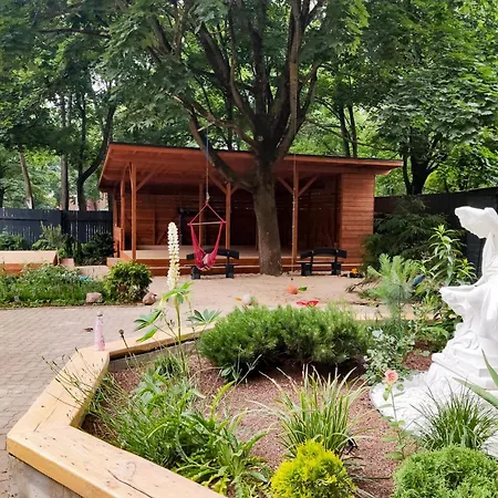 Апартаменты Silti, Atjaunoti Dzivokli Tuvu Centram - 1st Floor Рига